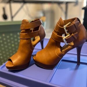 Elegant Tan Peep-Toe Heels